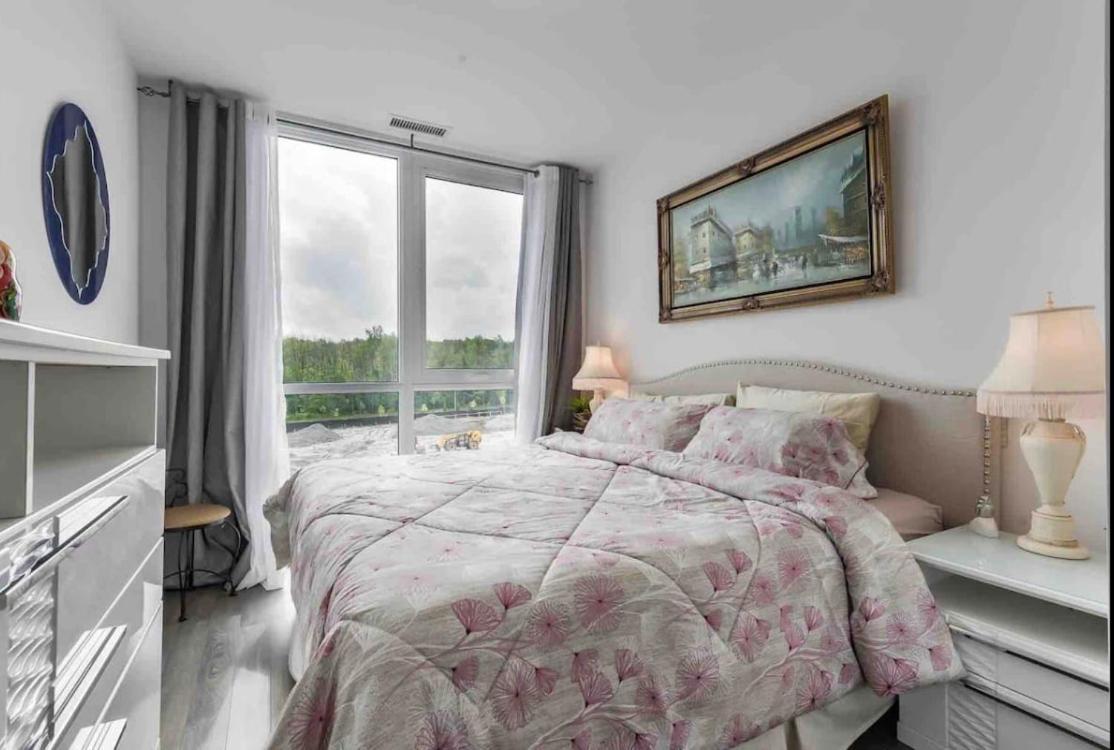 Aquarius 2 Bedroom Condo Friday Harbour Innisfil Экстерьер фото